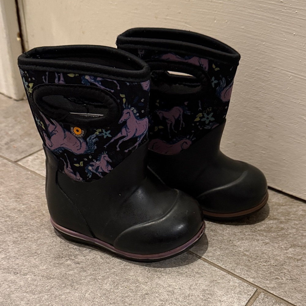 Bogs Toddler Black and Pink Unicorn Rain/Snow Boots